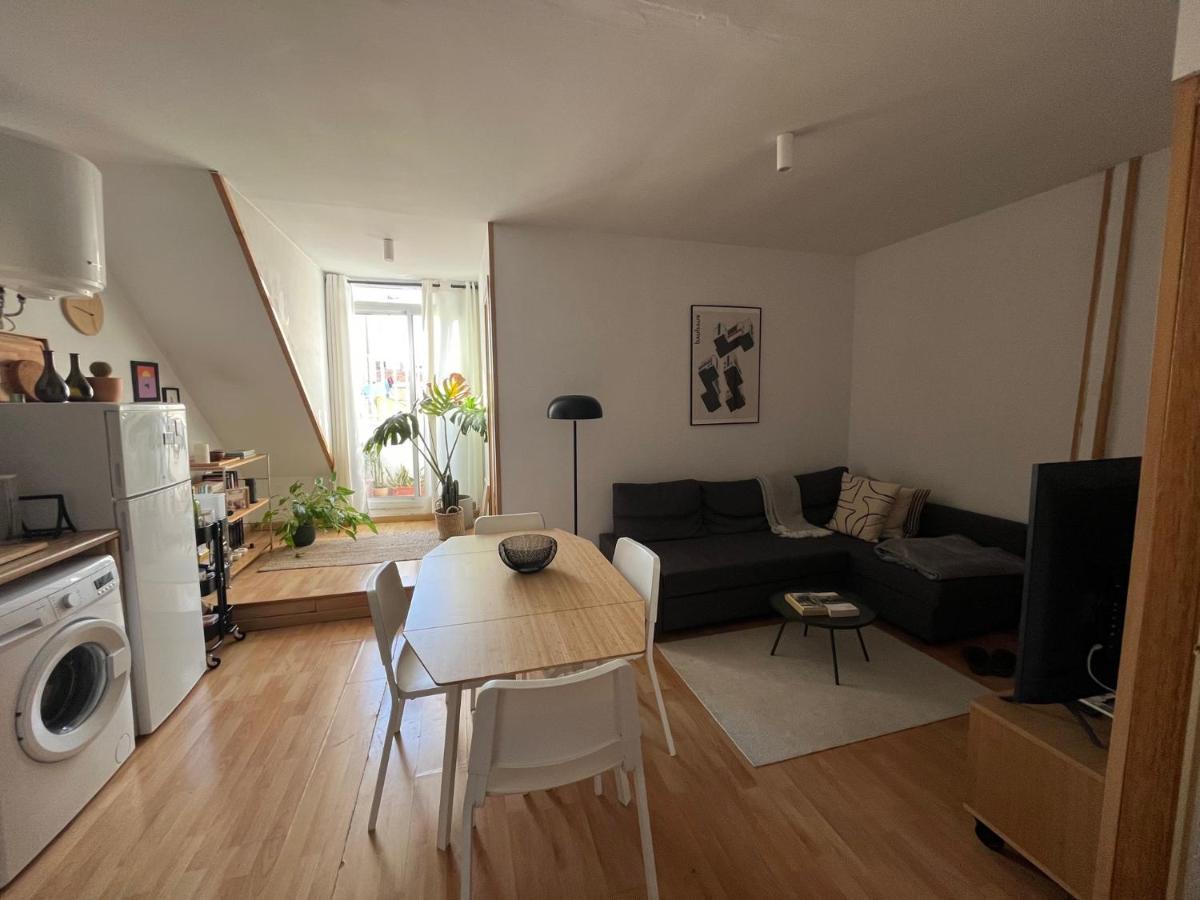 شقة Apartamento R برشلونة المظهر الخارجي الصورة